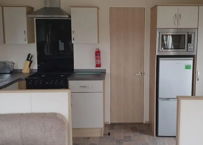 Ksr Hot Tub Holiday Home At Tattershall Lakes