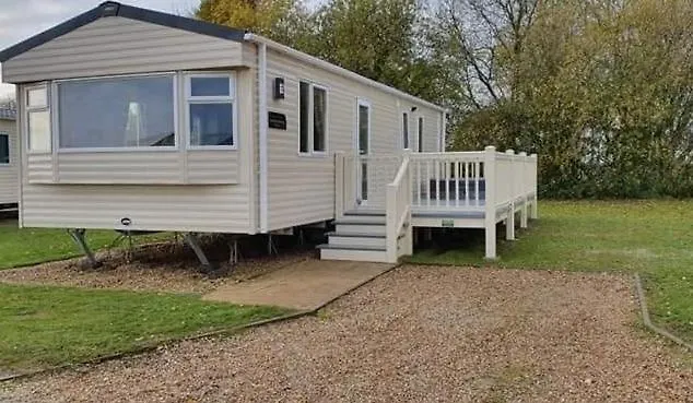 Ksr Hot Tub Holiday Home At Tattershall Lakes